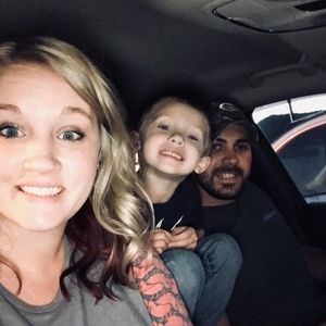 Meet your Posher, Kayla